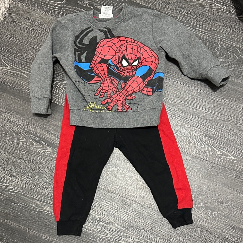 Marvel‎ Gray and Red Spider-Man Kids Matching Set